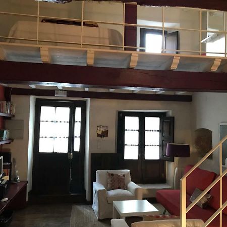 Apartamento Loft La Casa De Las Pajaritas Pasaron  Luaran gambar